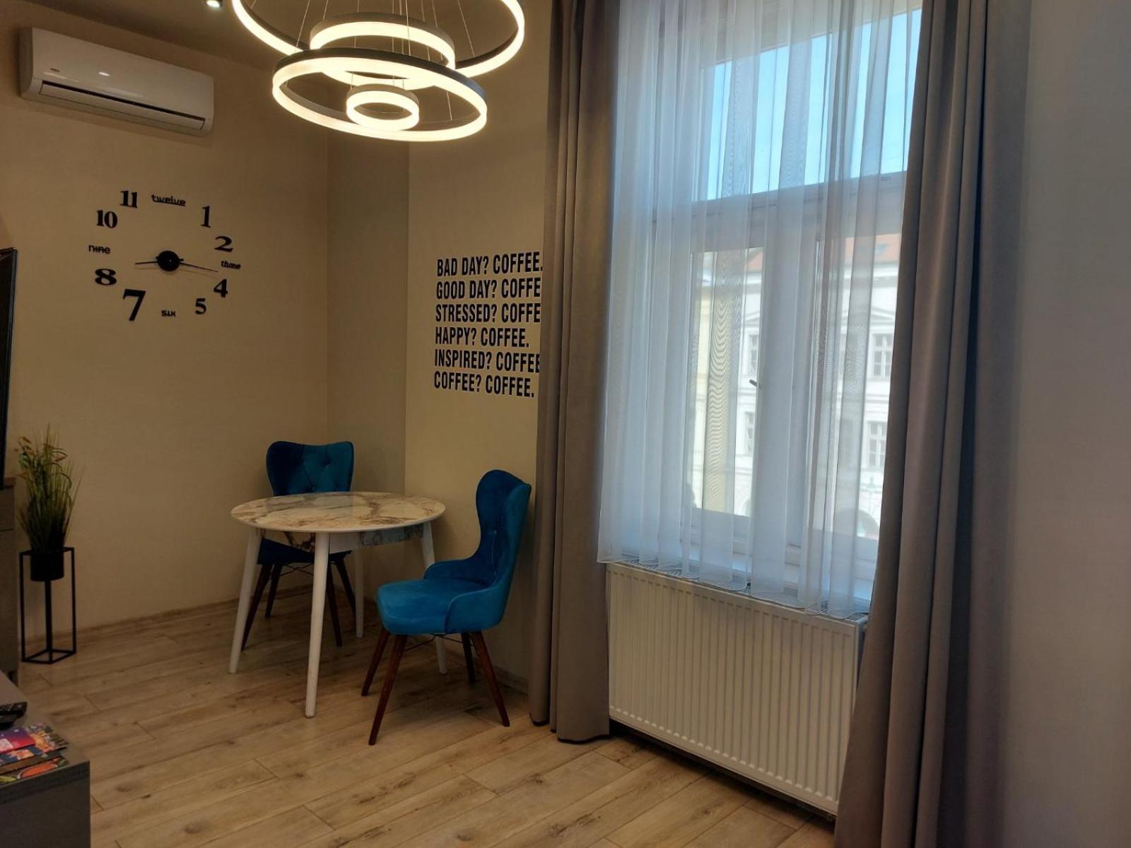 Silver Dawn Apartments Сегед Экстерьер фото